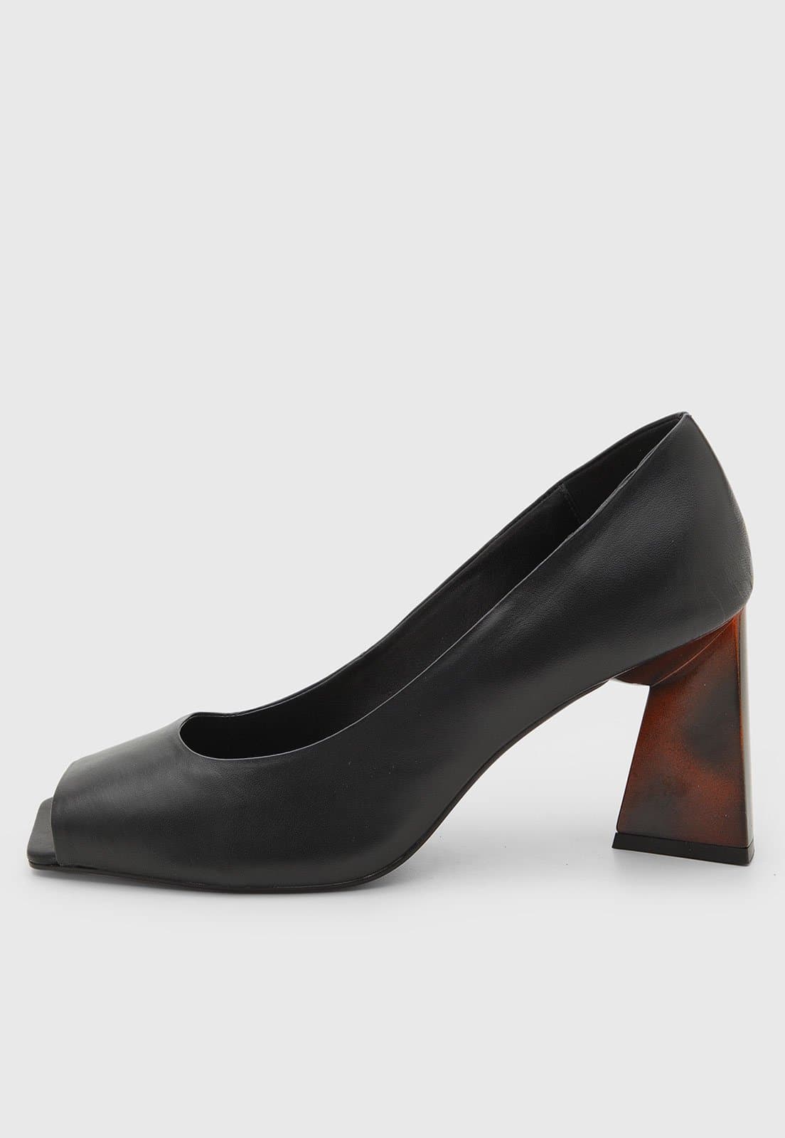 Scarpin Feminino Capodarte Salto Geométrico Preto