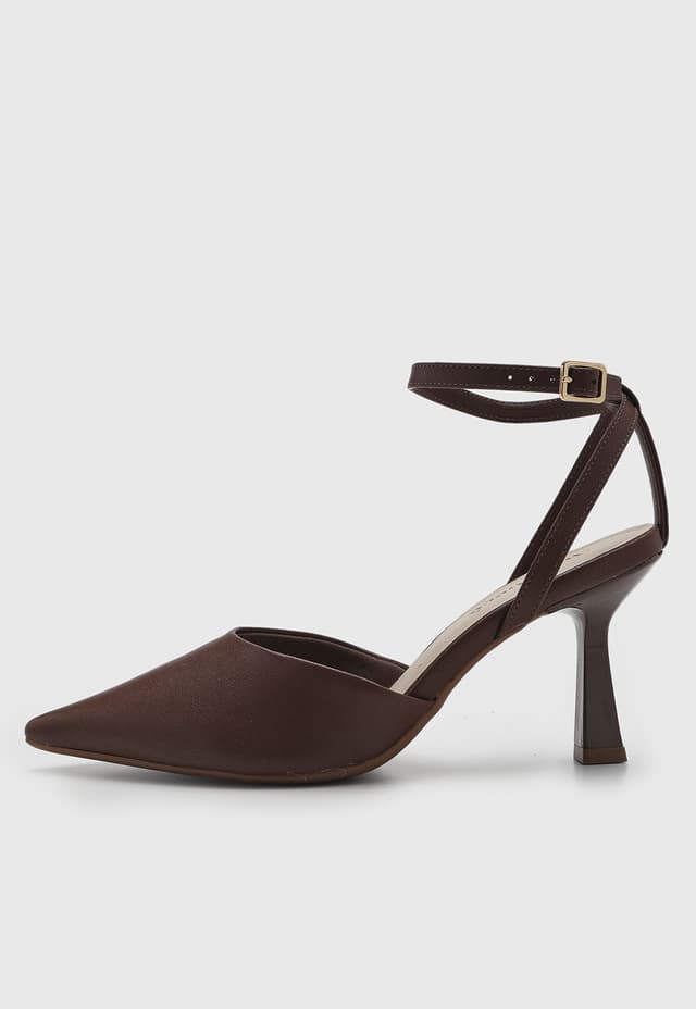 Scarpin cê Bico Fino Marrom