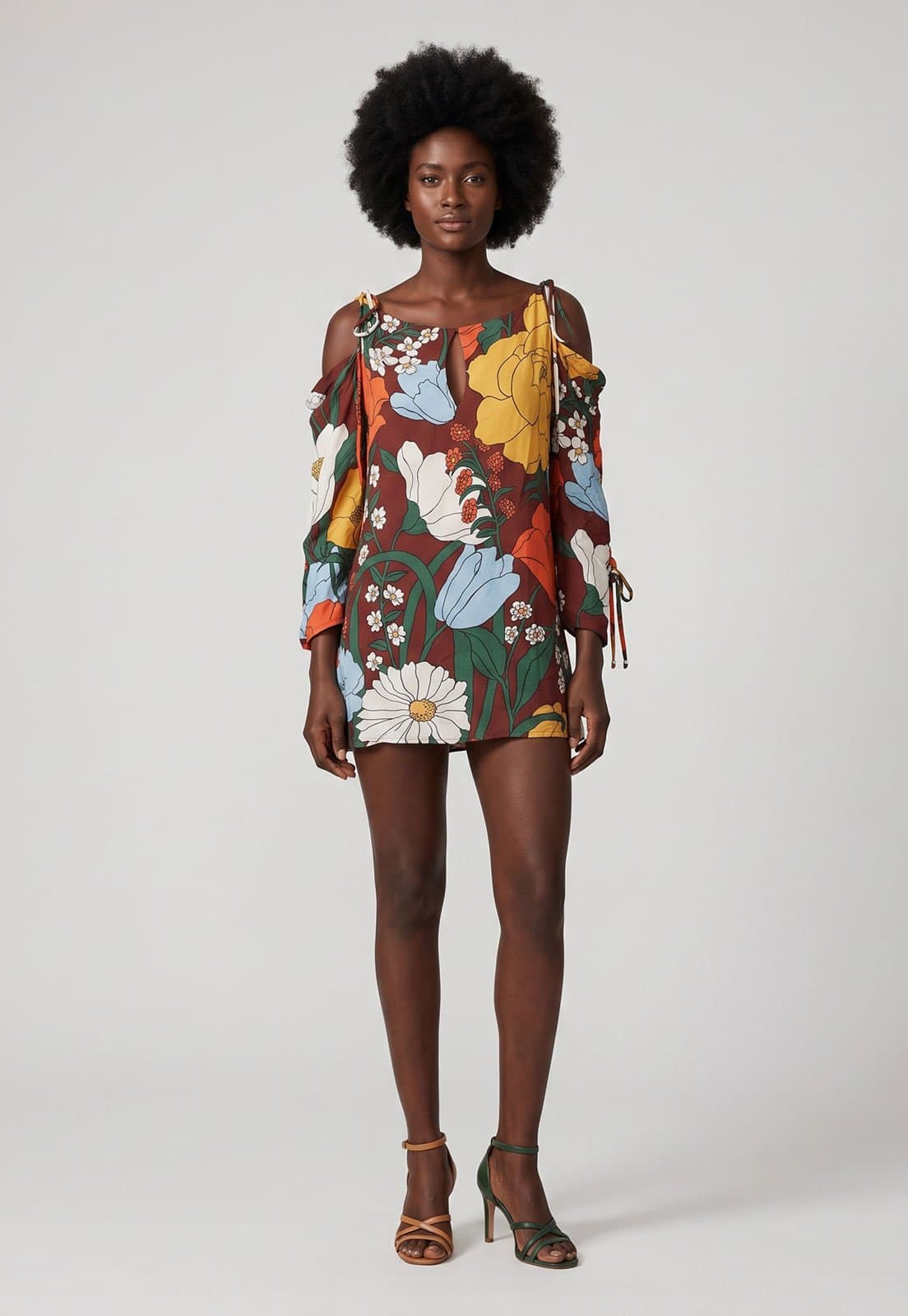 Vestido FARM Curto Floral Vinho